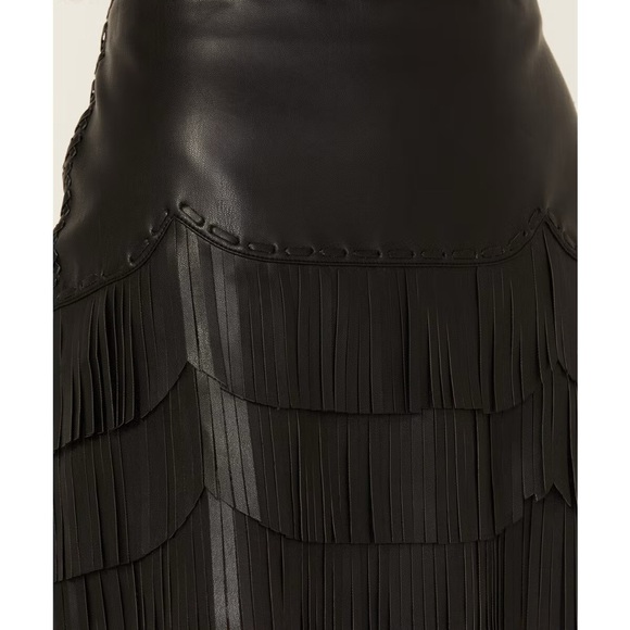 Idyllwind Black Leather Fringe Mini Skirt - Picture 2 of 4